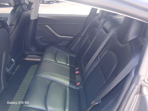 Used 2022 Tesla Model 3 Long Range AWD/4WD image 13