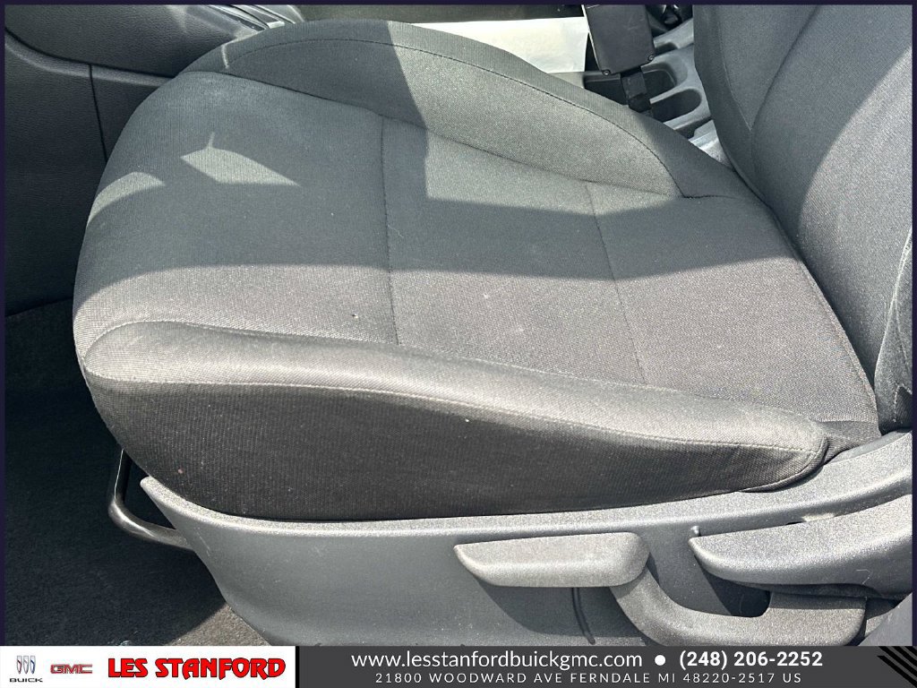 Used 2023 Nissan Kicks S FWD image 18