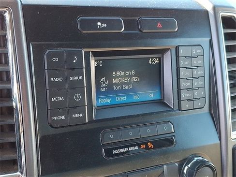 Used 2015 Ford F150 XLT w/ Trailer Tow Package image 16