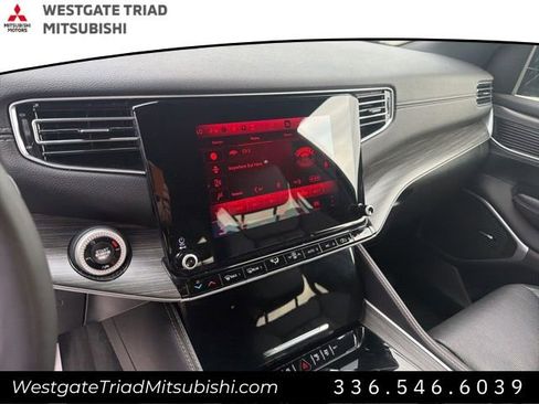 Used 2024 Jeep Wagoneer Series II image 13