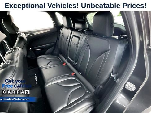 Used 2019 Lincoln MKC Premiere FWD image 33
