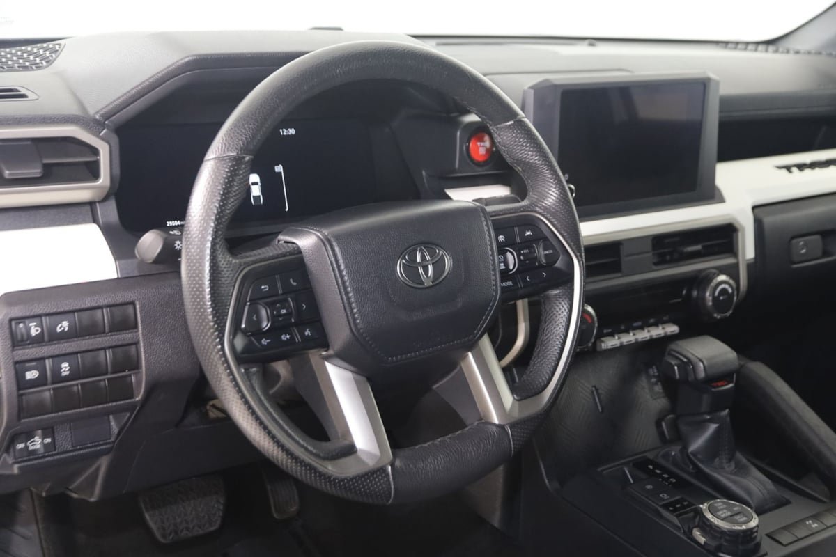 Used 2024 Toyota Tacoma TRD Off-Road AWD/4WD image 6