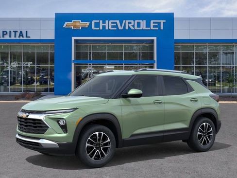 New 2026 Chevrolet TrailBlazer LT w/ Driver Confidence Package image 2