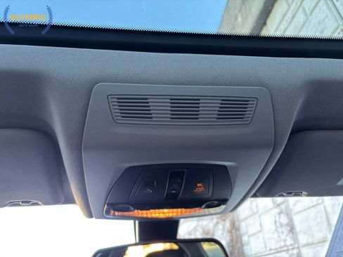 Used 2016 BMW 528i Sedan image 35