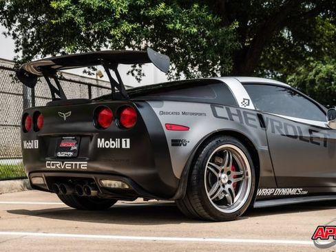 Used 2009 Chevrolet Corvette Z06 w/ Preferred Equipment Group RWD image 39