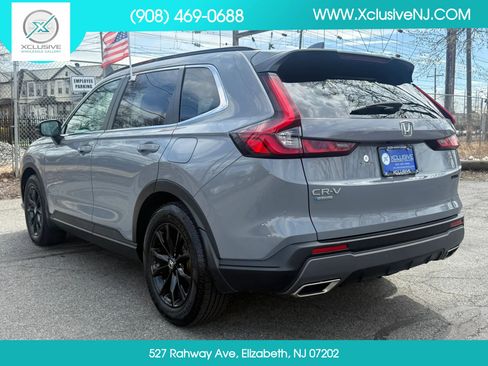 Used 2023 Honda CR-V Sport image 2