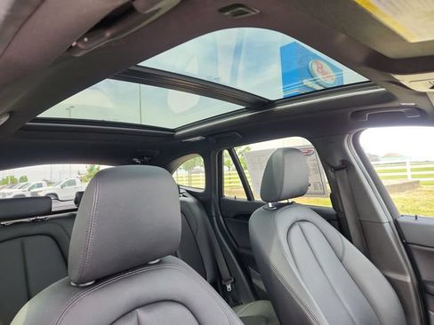 Used 2019 BMW X1 xDrive28i w/ Convenience Package AWD/4WD image 26