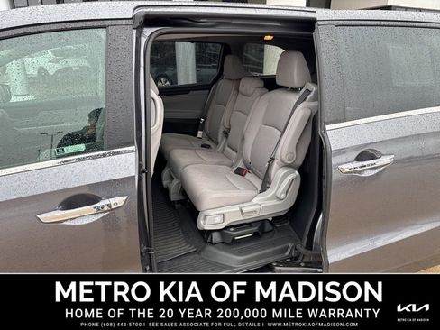 Used 2019 Honda Odyssey EX image 22