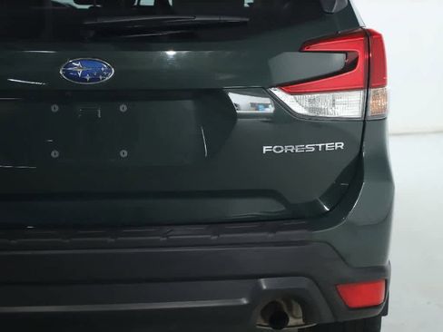 Used 2023 Subaru Forester Premium image 47