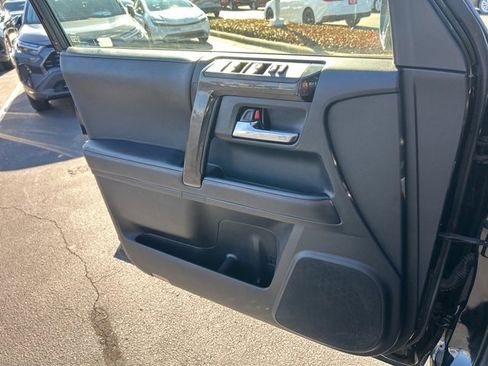 Used 2023 Toyota 4Runner TRD Off-Road Premium image 27