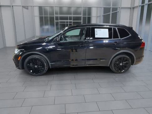 Used 2022 Volkswagen Tiguan SE R-Line AWD/4WD image 5