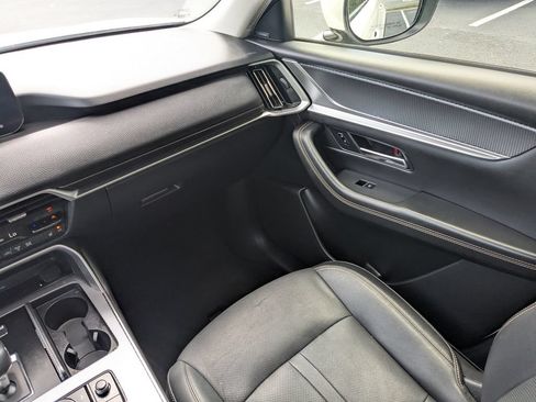 Used 2024 MAZDA CX-90 3.3 Turbo w/ Premium Package AWD/4WD image 17