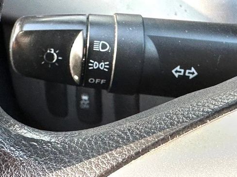 Used 2011 Mitsubishi Lancer ES FWD image 21