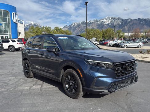 Certified 2025 Honda CR-V Sport-L image 4