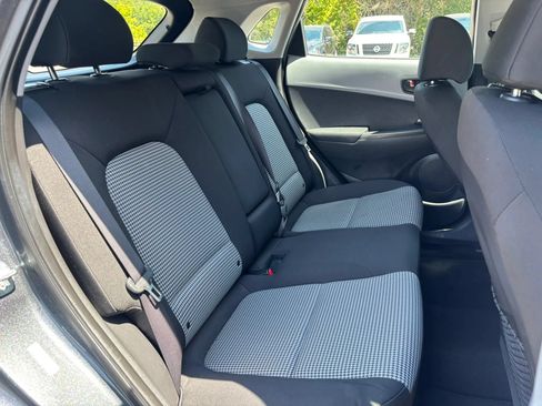 Used 2021 Hyundai Kona SE AWD/4WD image 52