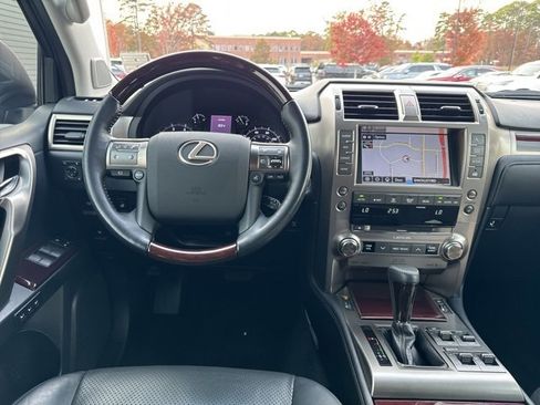 Used 2019 Lexus GX 460 Luxury image 20
