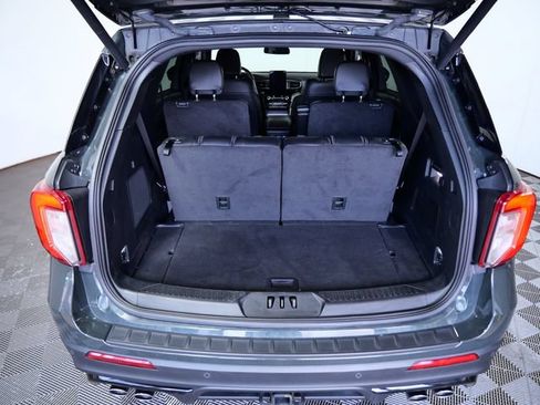 Used 2023 Ford Explorer ST w/ Equipment Group 401A AWD/4WD image 8
