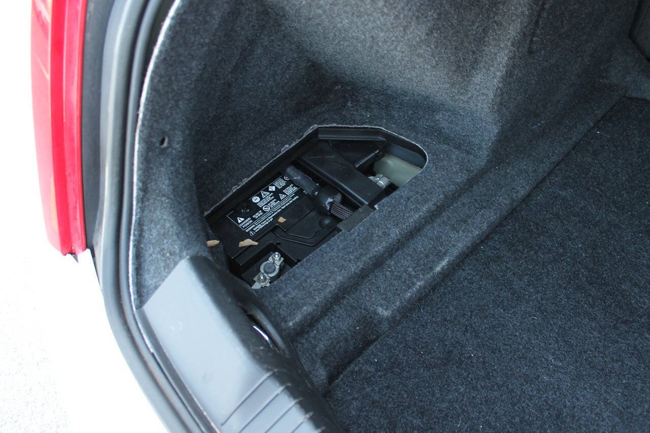 Used 2015 Cadillac ATS Luxury w/ Safety and Security Package RWD image 29