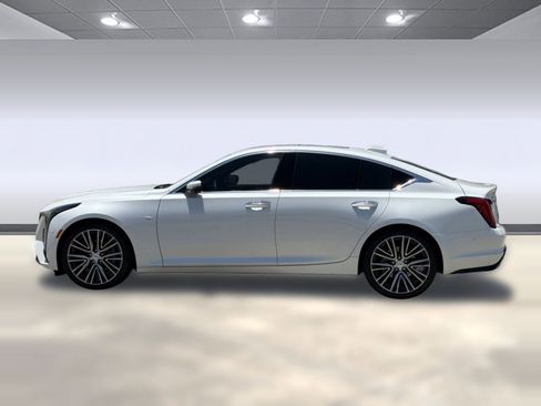 Used 2025 Cadillac CT5 Premium Luxury RWD image 2