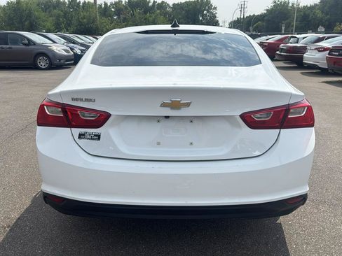Used 2021 Chevrolet Malibu LS FWD image 6