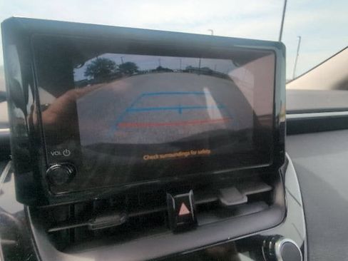 Used 2026 Toyota Corolla LE FWD image 14