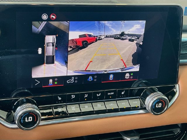 New 2026 GMC Canyon AT4 w/ Technology Plus Package AWD/4WD image 9