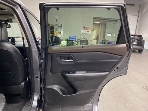 Certified 2023 Nissan Rogue SL w/ SL Premium Package AWD/4WD image 26