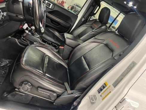 Used 2021 Jeep Wrangler Unlimited Rubicon AWD/4WD image 30