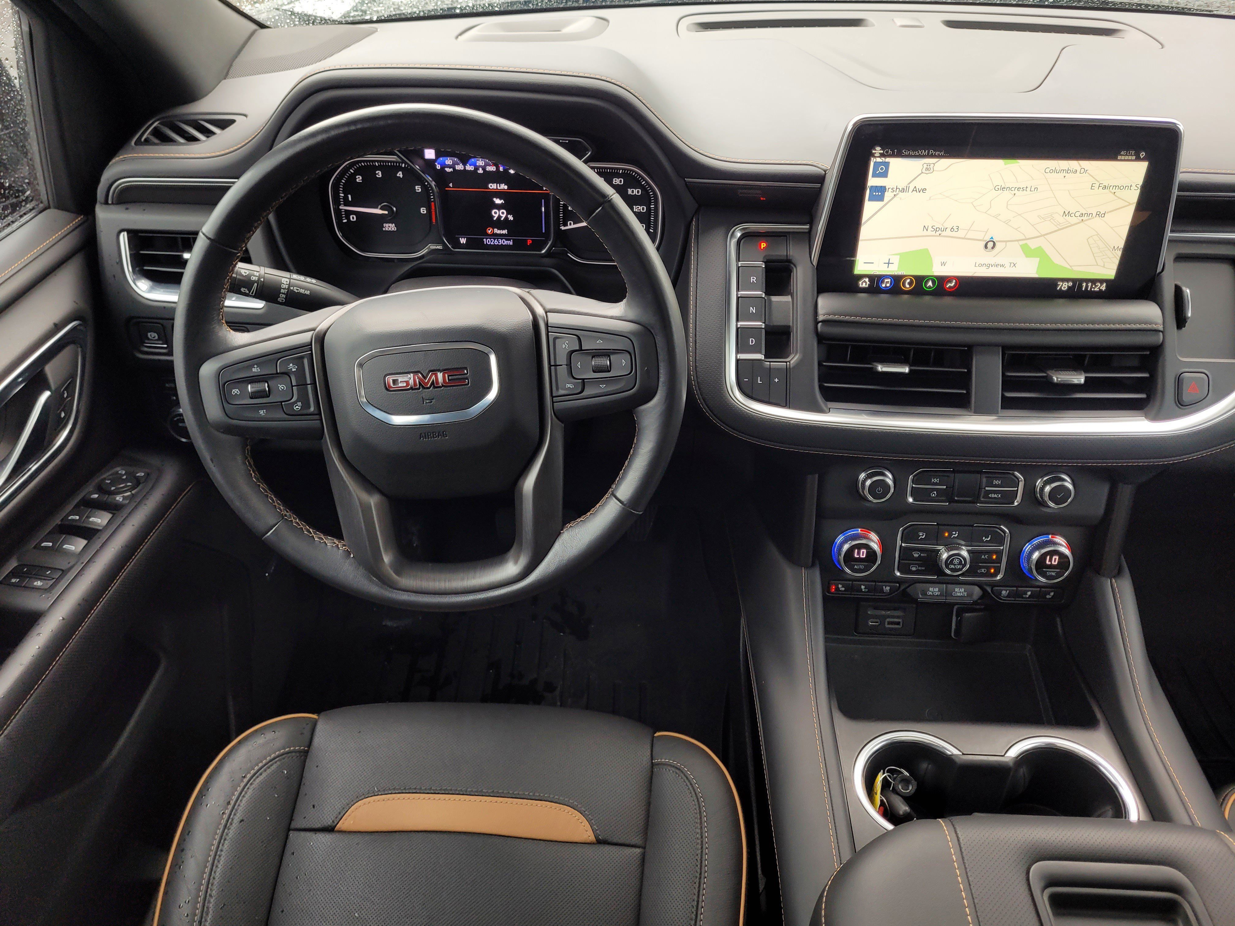 Used 2021 GMC Yukon XL AT4 w/ Rear Media and Nav Package AWD/4WD image 11