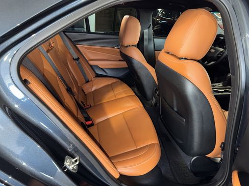 Used 2025 Cadillac CT4 Premium Luxury image 12