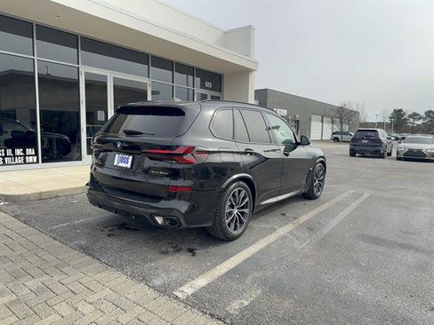 New 2026 BMW X5 xDrive50e w/ M Sport Package image 3