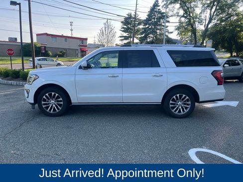 Used 2018 Ford Expedition Max Limited w/ Equipment Group 301A AWD/4WD image 4