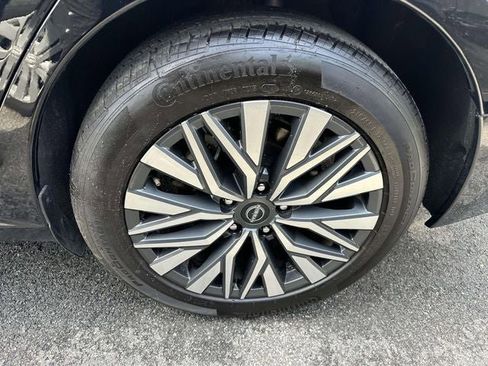 Certified 2024 Nissan Altima 2.5 SV image 9