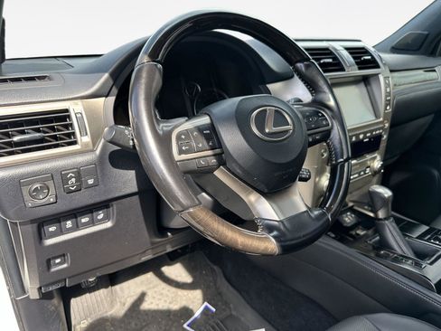 Used 2021 Lexus GX 460 Premium w/ Premium Plus Package image 11