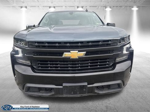 Used 2021 Chevrolet Silverado 1500 LT AWD/4WD image 2