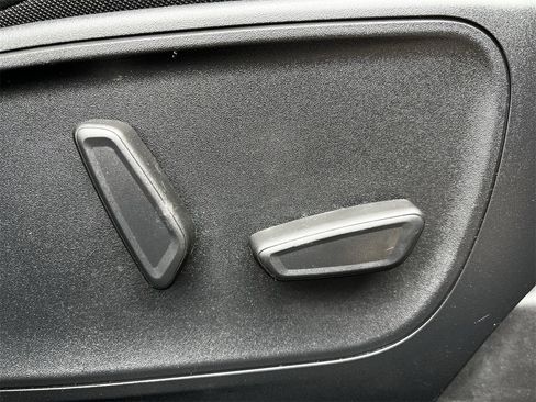 Used 2024 Ford Escape ST-Line Elite w/ Premium Technology Package image 26