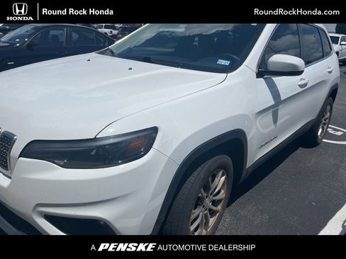 Used 2021 Jeep Cherokee Latitude Lux w/ Comfort/Convenience Group FWD image 1