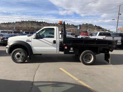 Used 2006 Ford F450 Regular Cab DRW 2WD image 6