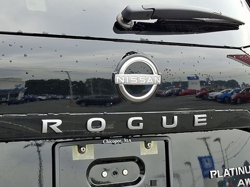 New 2026 Nissan Rogue Platinum AWD/4WD image 22