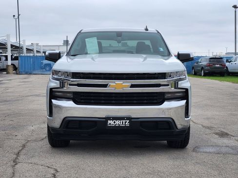 Used 2020 Chevrolet Silverado 1500 LT w/ Texas Edition image 2