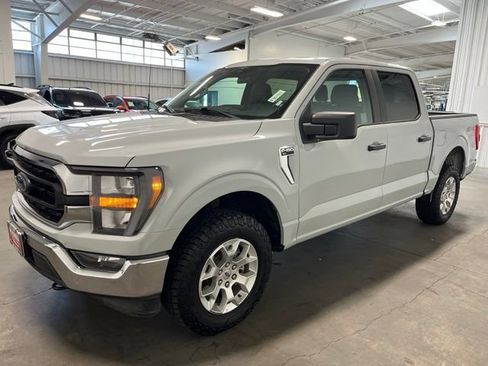 Used 2023 Ford F150 XLT AWD/4WD image 7