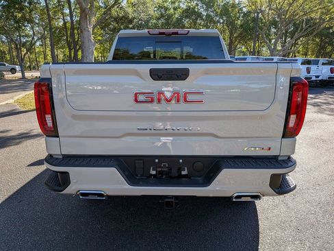 New 2026 GMC Sierra 1500 AT4 image 5