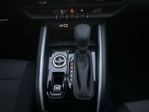 New 2026 Chevrolet Colorado W/T image 25