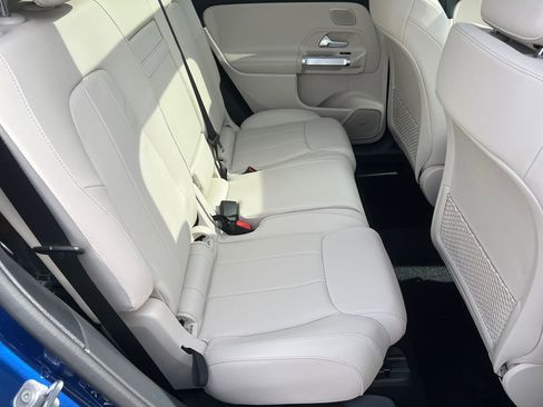 New 2026 Mercedes-Benz GLB 250 4MATIC image 17