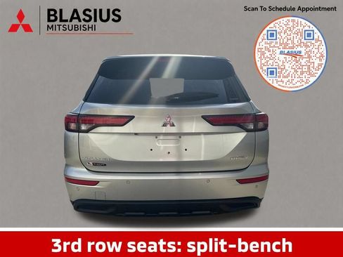 Used 2025 Mitsubishi Outlander ES AWD/4WD image 7