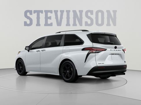 New 2026 Toyota Sienna XLE Woodland Edition AWD/4WD image 6