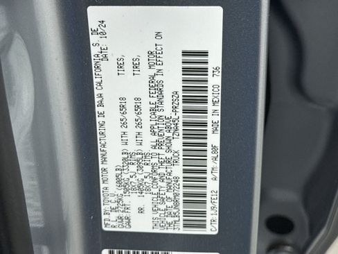 Used 2024 Toyota Tacoma TRD Sport AWD/4WD image 23