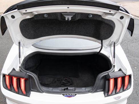 Used 2017 Ford Mustang GT w/ GT Performance Package image 40