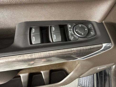 Used 2020 Chevrolet Silverado 2500 LTZ w/ LTZ Plus Package AWD/4WD image 12