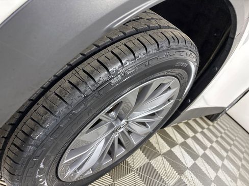 Used 2024 MAZDA CX-90 3.3 Turbo w/ Preferred Plus image 34